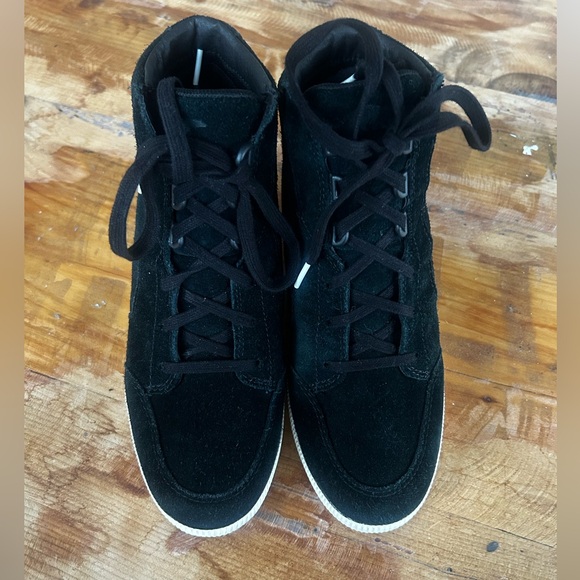 Sorel Out N About Black Wedge Bootie Sneaker Size 9 - Picture 6 of 11